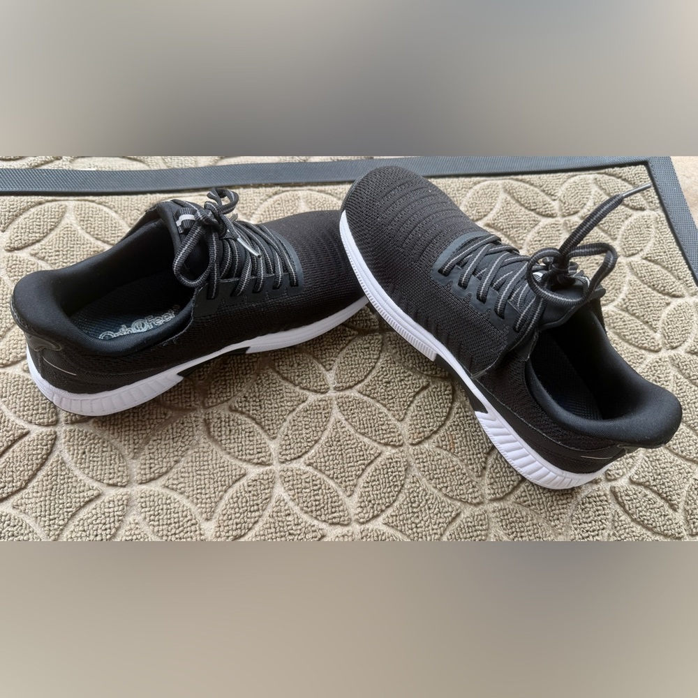 Sleek Black Women's Sneakers